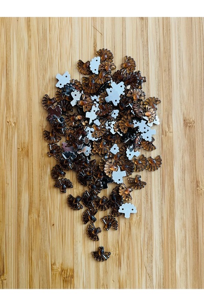 Öztürk Oya, peškir, večernja haljina i halay maramica, ručno vezena lepeza sa...