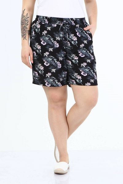 MYLİNE Elastic Waist Pocket Shorts