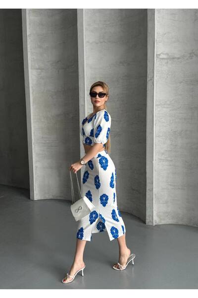 ZF BUTİK DOPPELTER ANZUG MIT BLUSE UND ROCK MIT FUNKELNEM MUSTER