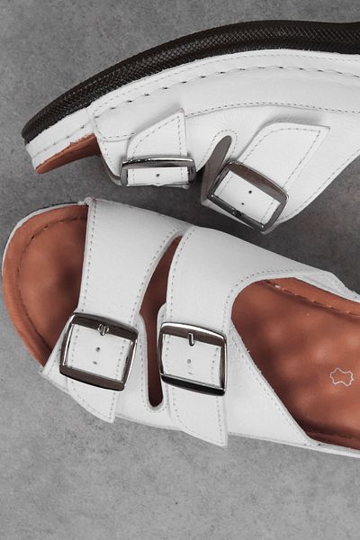 Lal Shoes & Bags Vatebo Women's Khaki Leather Double Buckle Detailed High Sole Slippers-White