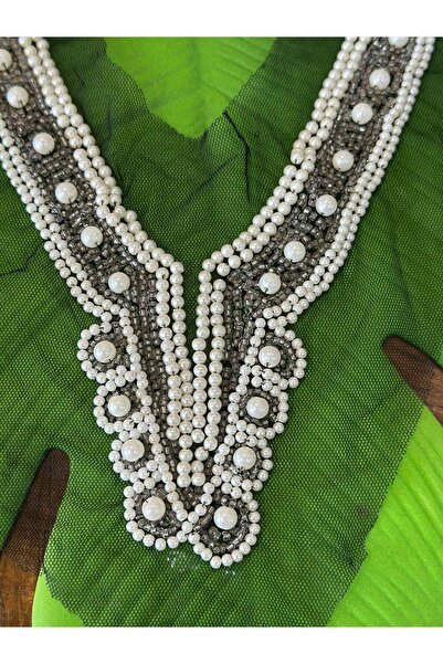 Gönülden Tasarım İNCİ VE BONCUK İŞLEME OTANTİK YAKA DİKİŞ AKSESUARI 30X12 CM