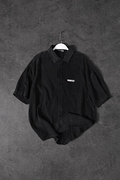 Slatra Men's Black Manifest Embossed Print Oversize Short Sleeve Shirt