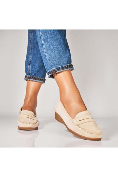 Joana Women's Casual Beige Shoes Made of Eco-Suede Leather Liesl