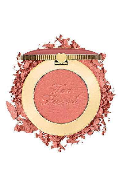 Too Faced Tvářenka Too Faced Cloud Crush Blurring Blush, matná, 5 g