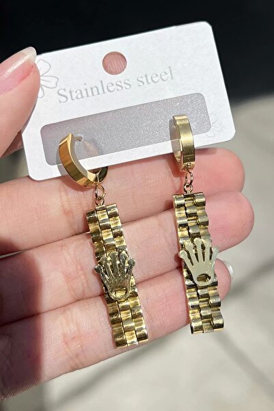 TakıDolabı أقراط من الفولاذ بتفاصيل يد ذهبية اللون (زوج)