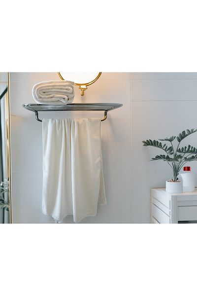 Gentelle Hotel-Quality Bath Towel 70x140 cm | White | 650 GSM | 100% Cotton