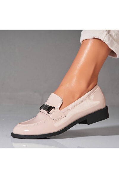 Joana Γυναικεία casual παπούτσια μπεζ από οικολογικό λουστρίνι Mireya