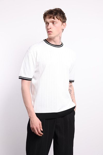 İLKCET MODA Λεπτομέρεια μανίκι γιακά Πλεκτό μπλουζάκι Oversize