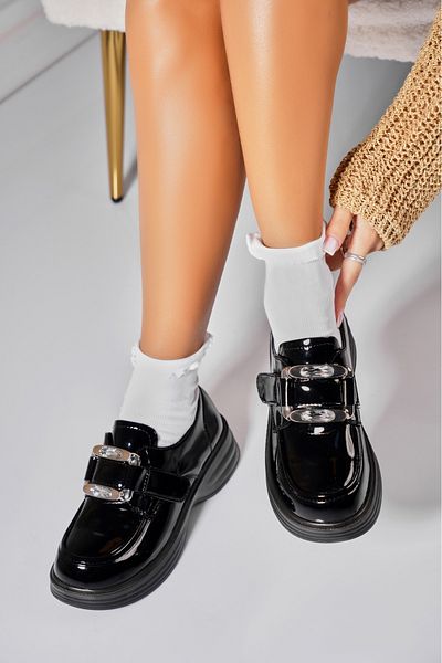 Joana Women's Casual Black Shoes Made of Patent Leather Kamela