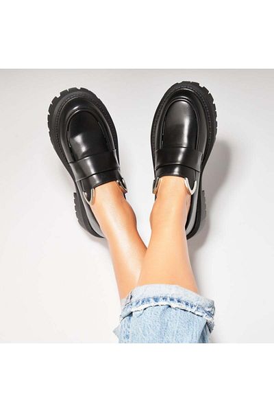 Joana Women's Black Casual Shoes Made of Suhaila Eco-Leather