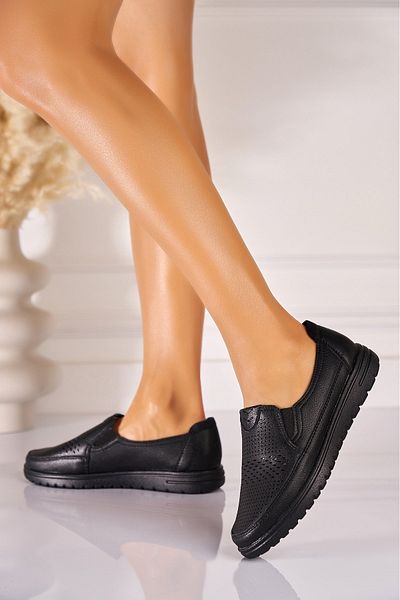 Joana Women's casual black shoes made of ecological leather Alexis