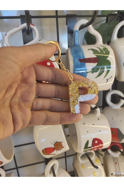 Home Epoxy Gift Keychain Letter "P"