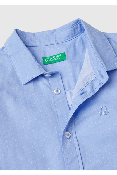 United Colors of Benetton Cămașă cu mânecă lungă Dobby pentru băieți, albastră, cu logo brodat pe piept
