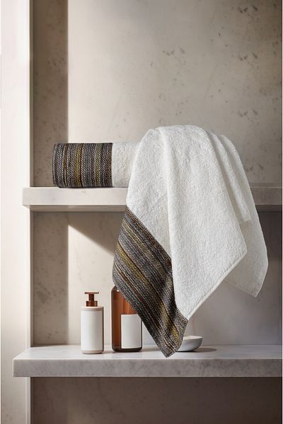 Sevim Set of 2 Bamboo Bath Towels - Cotton Satin Border & Herringbone Pattern - Tivoli - Calais