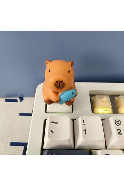 Choice hug fish Kapibala Handmade DIY Custom Keycap Kapibara Hold Fish Cute Keycaps for Mechanical Keyboard