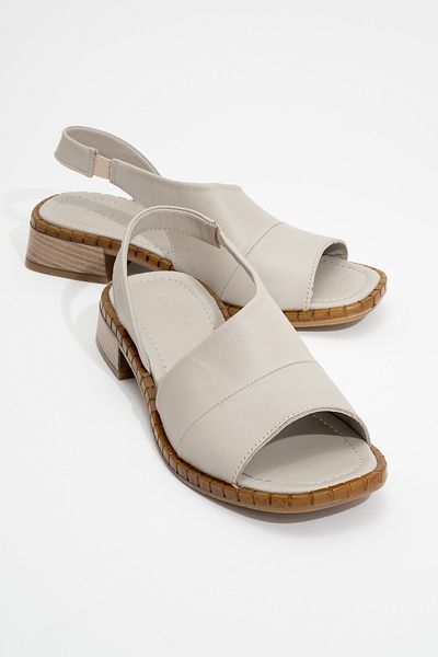 Ataköy Ayakkabı WOMEN LEATHER SANDALS