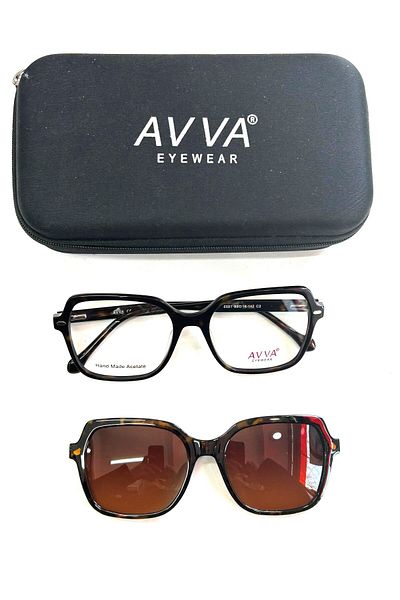 Avva 6581 C2 Polarized Clip-On Women's Sunglasses