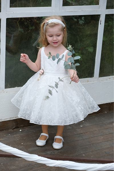 Via Bambino Flower Girls Dress White 3215