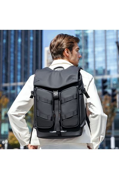 Mark Ryden MR 9779 Expandable 17 Inch Multifunctional Large Capacity with High Tech Magnetic Snap Backpack