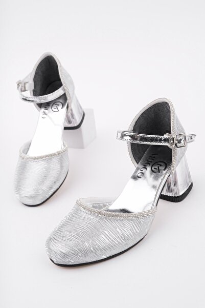 MUGGO Blossom Bilekten Bağlamalı Simli Işıklı Kız Çocuk Kısa Topuklu Ayakkabı