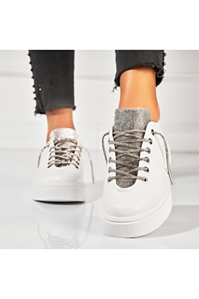 Joana Adidas Πουλάω λευκό οικολογικό δέρμα Nhyla