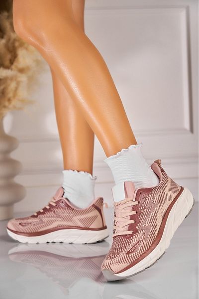 Joana Adidas and the dam Textil Maro Brella