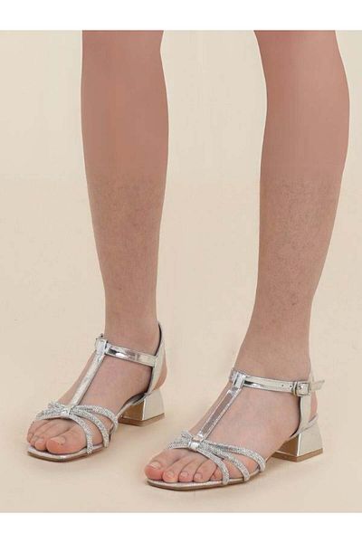 Zekids Girl's Leather Orthopedic Stone Heeled Shoes