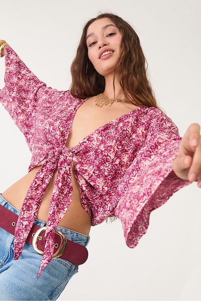 Stradivarius Flowing blouse with knot detail