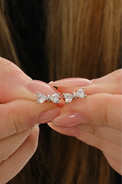 Söğütlü Silver Gümüş rodyumlu kalp kesim zirkon taşlı fiyonk küpe SGTL12840RODAJ