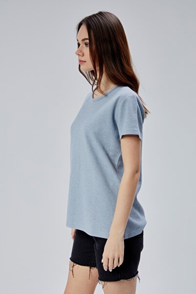 M MOONCOVER Tricou Mooncover pentru femei Textured Basic – Albastru deschis