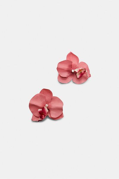Stradivarius Set of 2 orchid flower hair clips