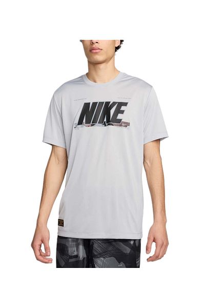 Nike mens t-shirt black