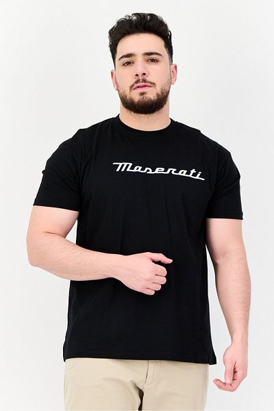 Maserati تي شيرت رجالي بطبعة جرافيكية بأكمام قصيرة ورقبة دائرية، أسود