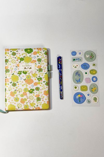 caps office 200 Sheets Floral Pattern Notebook & Embossed Sticker + Gel Pen Set Stationery Set