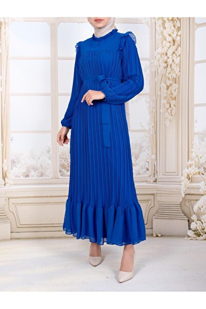 MACMODA Önü Robalı Kolları ve Bedeni Piliseli Elbise