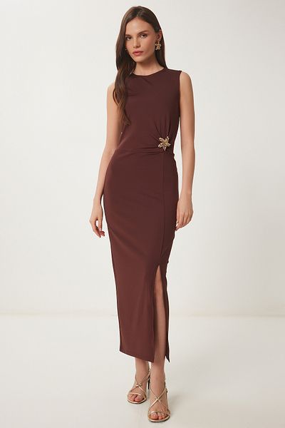Happiness İstanbul Braunes Midikleid Sandy mit goldener Schnalle für Damen KH00097