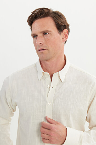 AC&Co / Altınyıldız Classics Men's Ecru Comfort Fit Relaxed Cut Hidden Button Collar 100% Cotton Flared Shirt