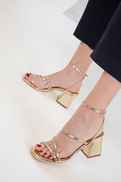 SOHO Zlaté dámské klasické boty na podpatku 20317