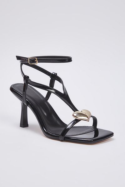 TRENDYOL SHOES Black Gold Heart Accessory Detailed Patent Leather Women's Thin Heeled Sandals Takss25To00094