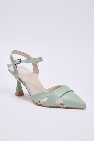 TRENDYOL SHOES Mint Cut Out Detailní špičaté dámské klasické boty na podpatku TAKSS25TO00029