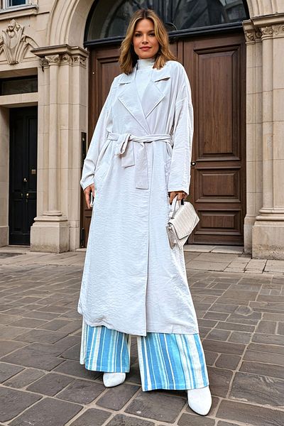 bacc Women's Stone Jacket Collar Buttoned Pocket Self-Belted Loose Thin Trench Coat Bcbsk-25700-3335