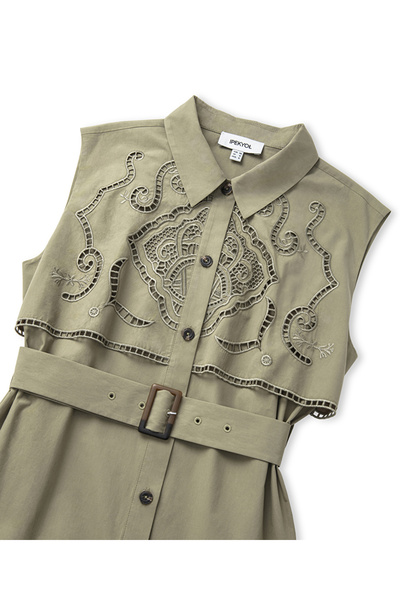 İpekyol Nakışlı poplin elbise