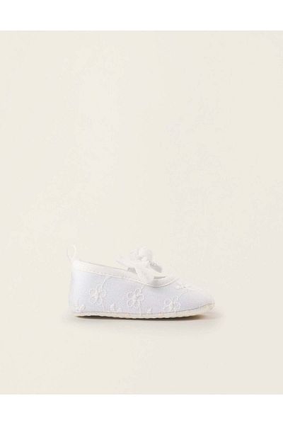Ziddy Broderie Anglaise Ballerina Flats with Bow for Newborn Girls, White