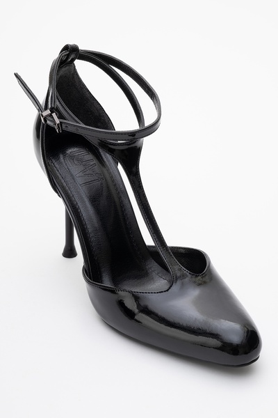 LuviShoes Jon Black Patent Leather Women's Thin Heeled Shoes