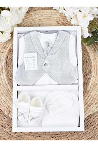 Fun Moment طقم هدايا ملابس أطفال مكون من 4 قطع