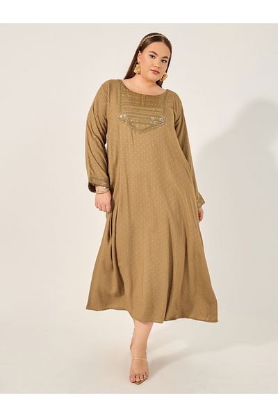 Styli Plus Size Embroidered Round Neck A-Line Jalabyia