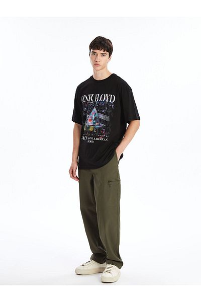 LC Waikiki Crew Neck Short Sleeve Pink Floyd Printed Combed Cotton Men's T-Shirt