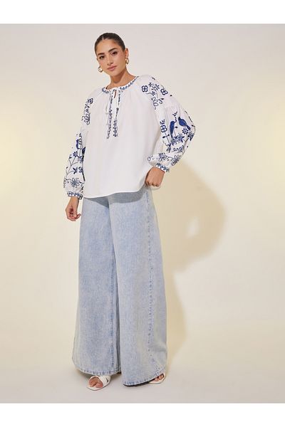 Styli Printed Tie-Up Neck Balloon Sleeve Top
