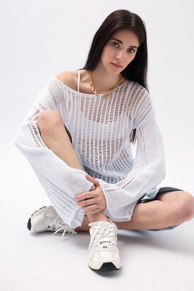 Black Fashion Bluză albă ajurata cu gât barca