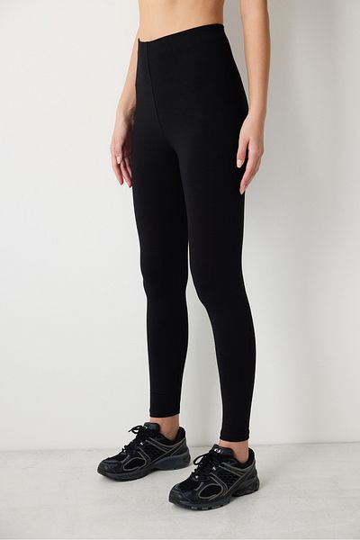 Penti Schwarze, saubere, knöchellange Basic-Leggings mit hoher Taille